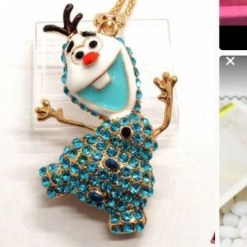 Disney OLAF' Betsey Johnson Rhinestone necklace
